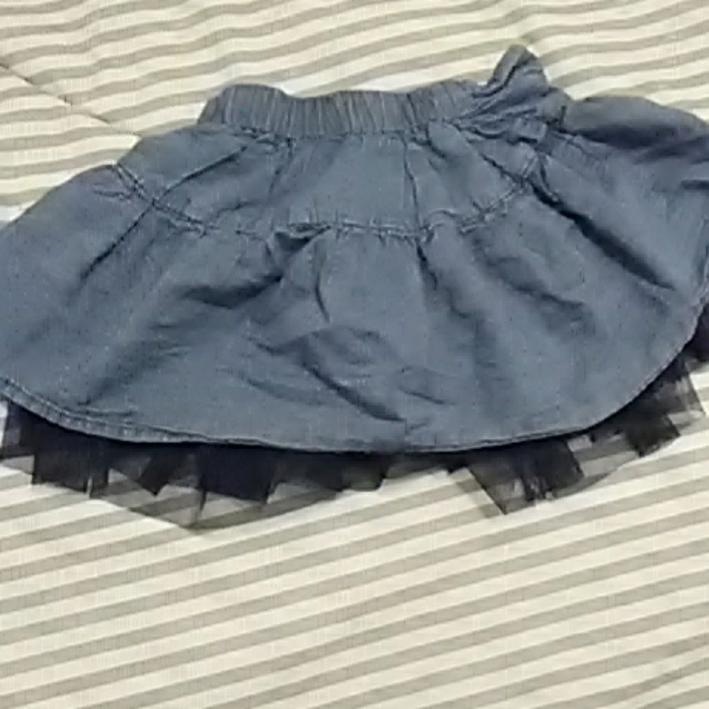 Short - Picture 2 of 5